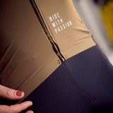 ES16 Cycling Jersey Supreme. Light Brown.