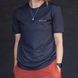 ES16 Basic T-shirt - Zwart.
